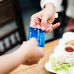 kredietkaart-eten-keuken-betalen