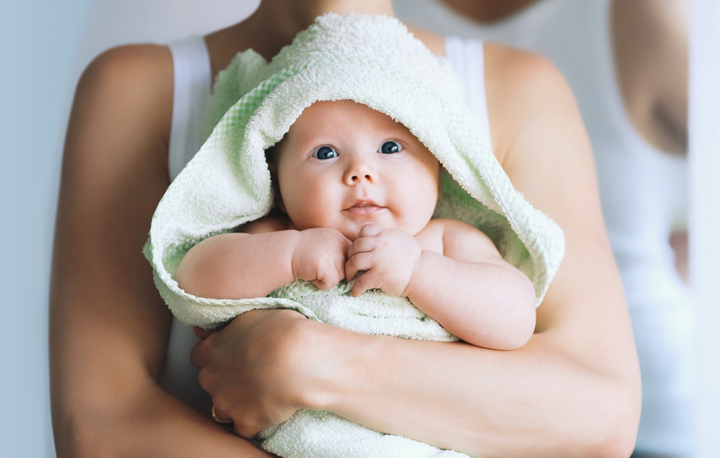 winnaar grind achter Douchen met baby: zo doe je dat! - Blogbox